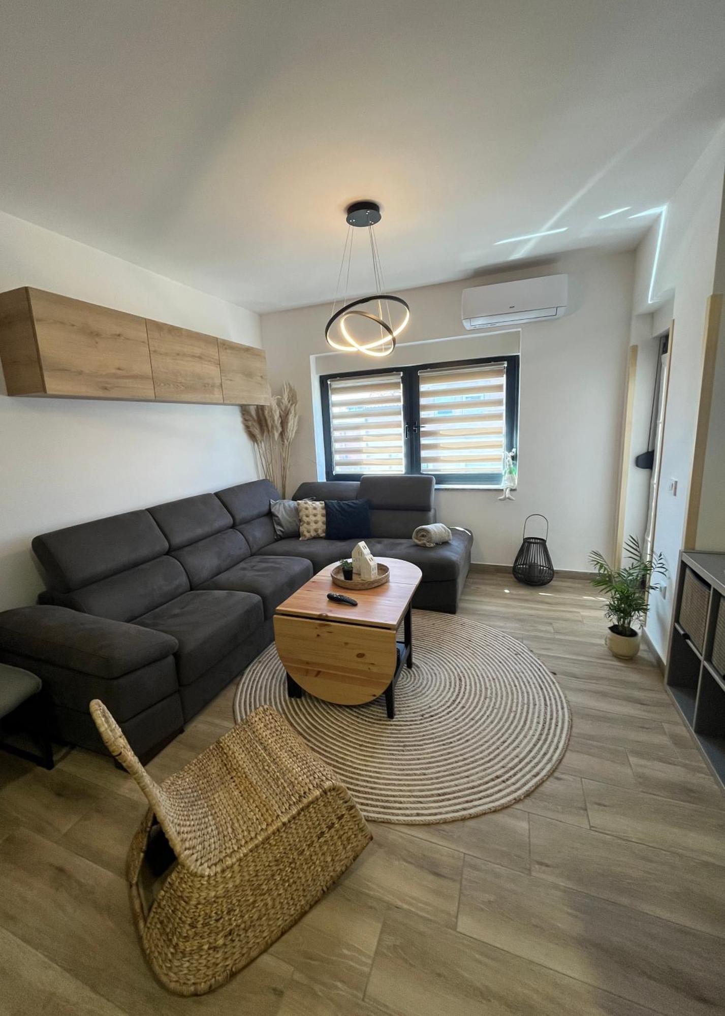 Apartman Sandra Nova Gradiska Exterior photo