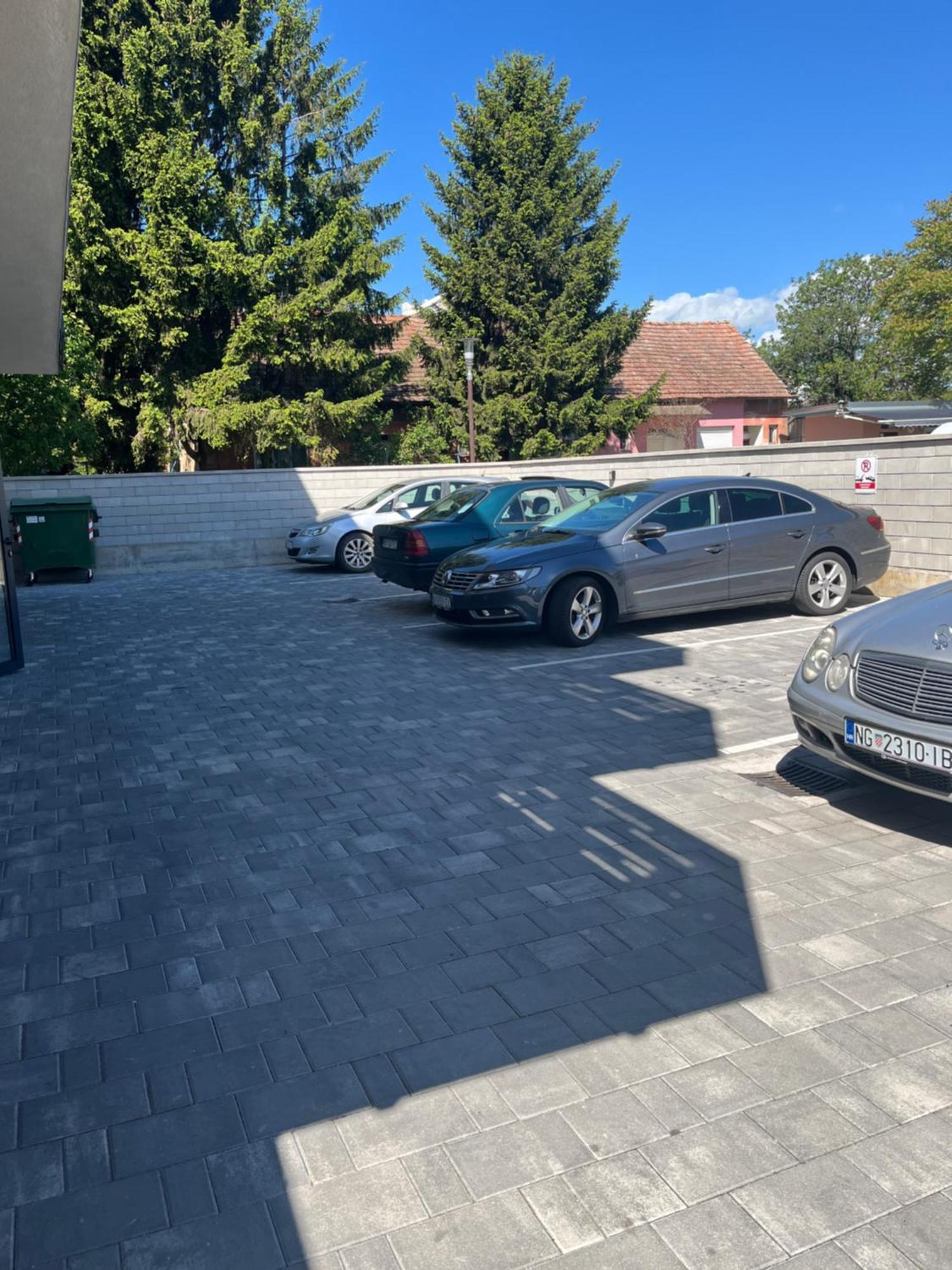 Apartman Sandra Nova Gradiska Exterior photo